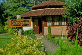 Alta Colina Chalés
